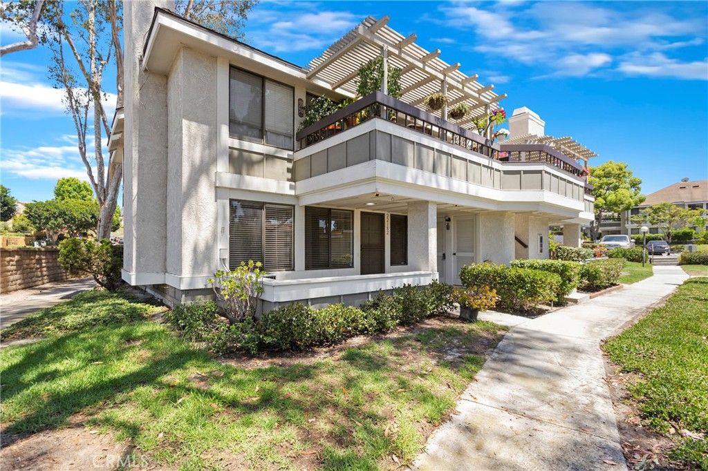 22182 Cedar Pointe 1D, Lake Forest, CA 92630