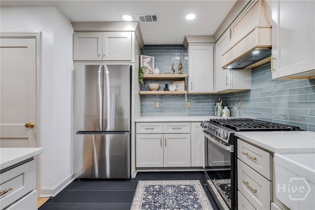 1416 E 53rd Street, Savannah, GA 31404