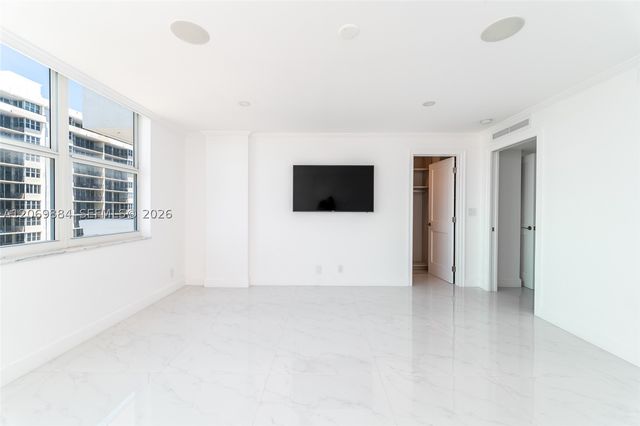 1200 S Ocean Blvd 11H, Boca Raton, FL 33432