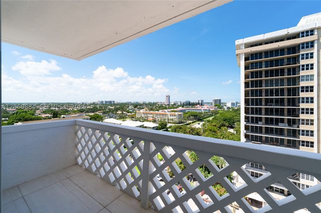 1200 S Ocean Blvd 11H, Boca Raton, FL 33432