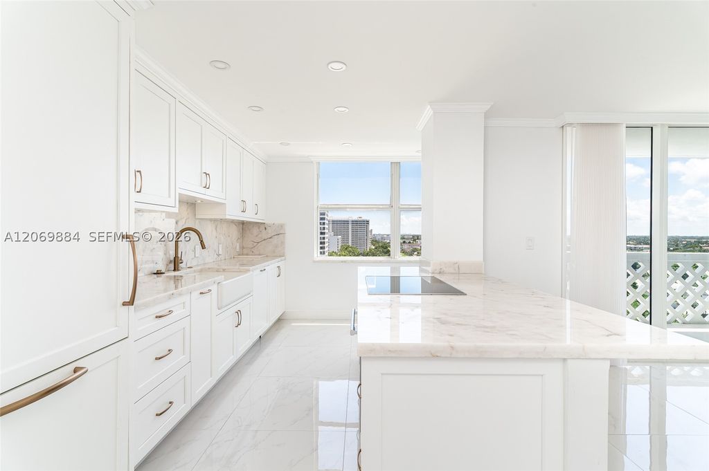 1200 S Ocean Blvd 11H, Boca Raton, FL 33432