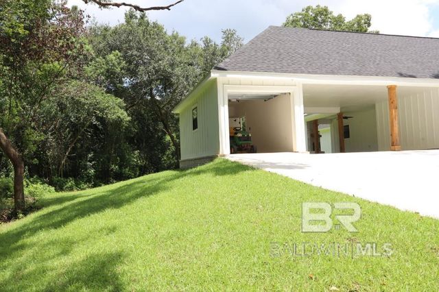 19159 Section Street, Fairhope, AL 36532