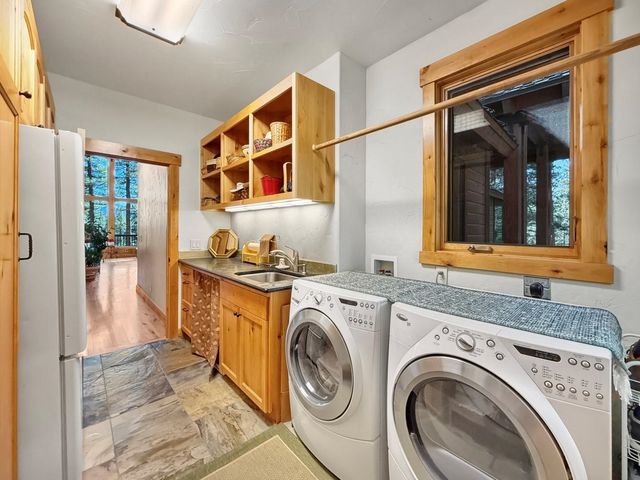 462 Arrowleaf Road, Portola, CA 96122