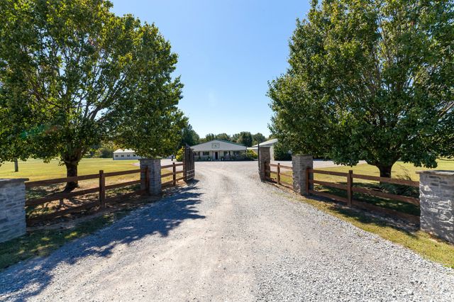 2028 Highway 64, W, Shelbyville, TN 37160