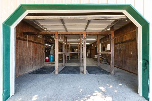 2028 Highway 64, W, Shelbyville, TN 37160