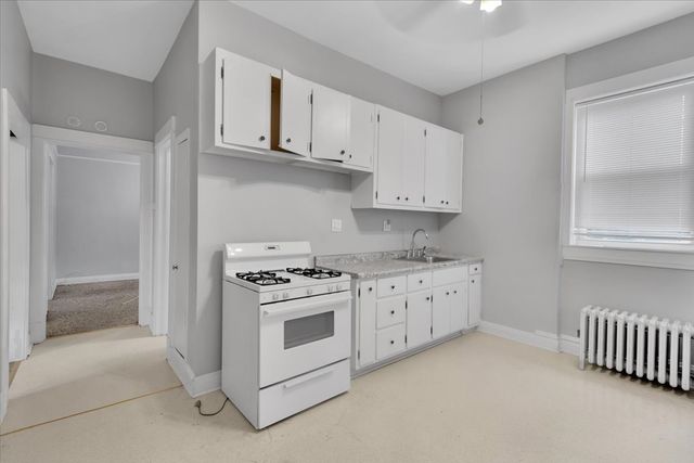 1847 S 57th Avenue, Cicero, IL 60804