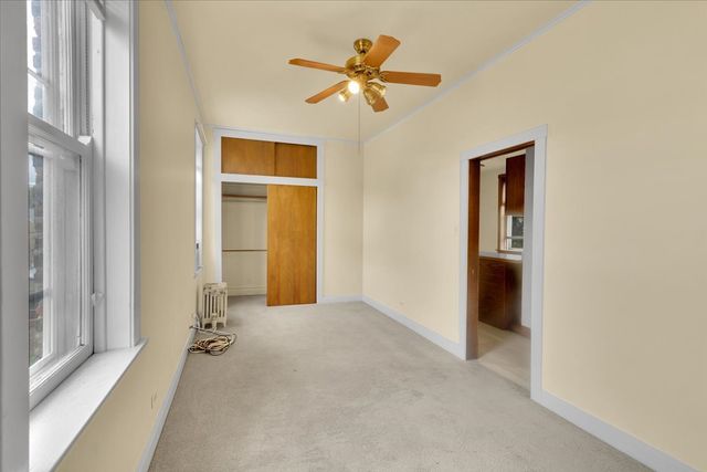 1847 S 57th Avenue, Cicero, IL 60804