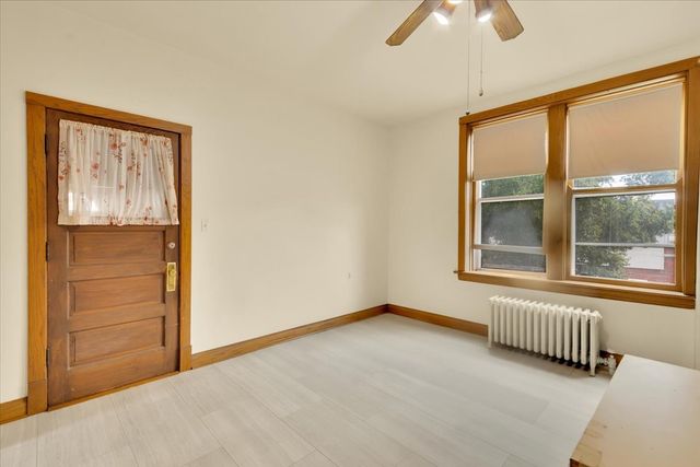1847 S 57th Avenue, Cicero, IL 60804
