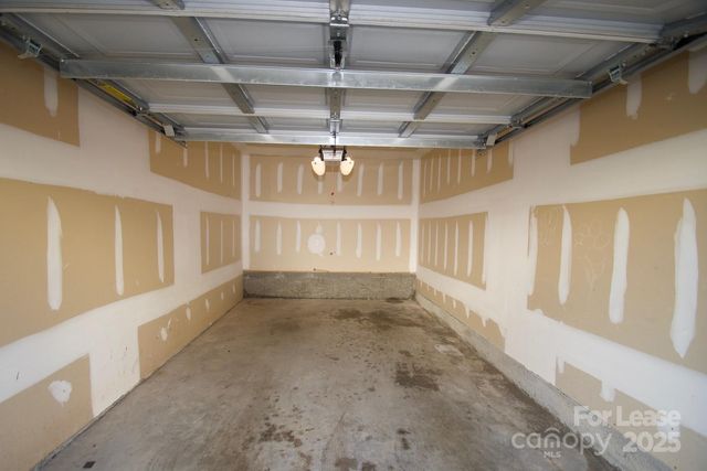 9121 Mcdowell Creek Court, Cornelius, NC 28031