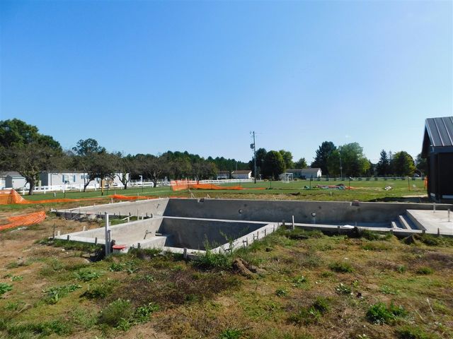 204 Landmark Street, Sparta, MI 49345