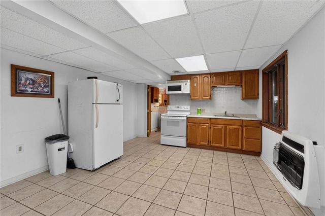 10 Shade Road, Pike Twp, PA 19547