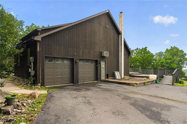 10 Shade Road, Pike Twp, PA 19547