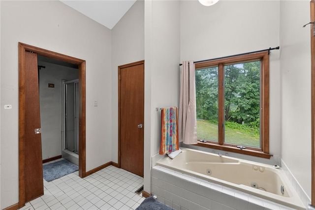 10 Shade Road, Pike Twp, PA 19547