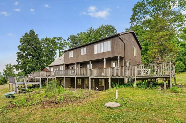 10 Shade Road, Pike Twp, PA 19547