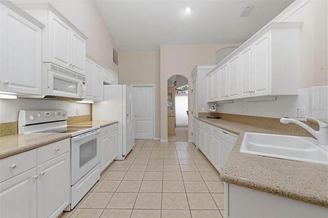 694 SHAWSBURY WAY, Deltona, FL 32725