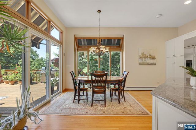 738 Ridge Road, Kinnelon Borough, NJ 07405