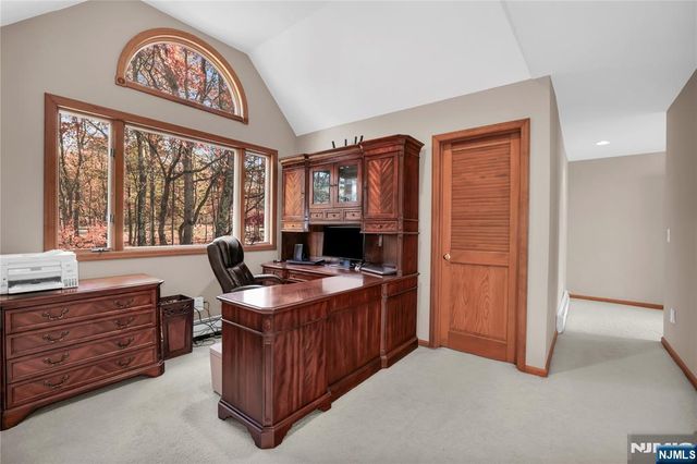 738 Ridge Road, Kinnelon Borough, NJ 07405