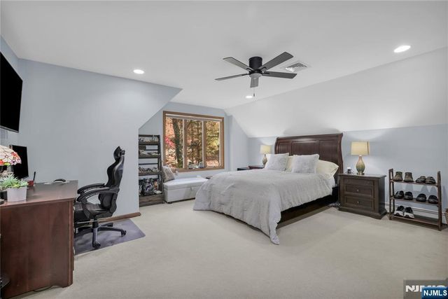 738 Ridge Road, Kinnelon Borough, NJ 07405