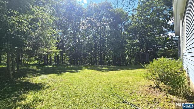 738 Ridge Road, Kinnelon Borough, NJ 07405