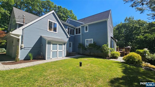 738 Ridge Road, Kinnelon Borough, NJ 07405