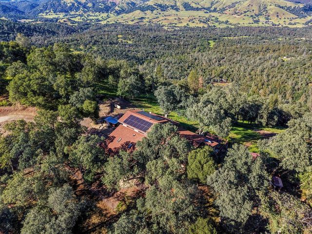 4101 Birdseye View Ln, Placerville, CA 95667
