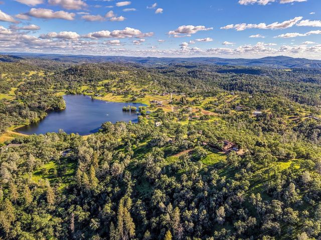 4101 Birdseye View Ln, Placerville, CA 95667