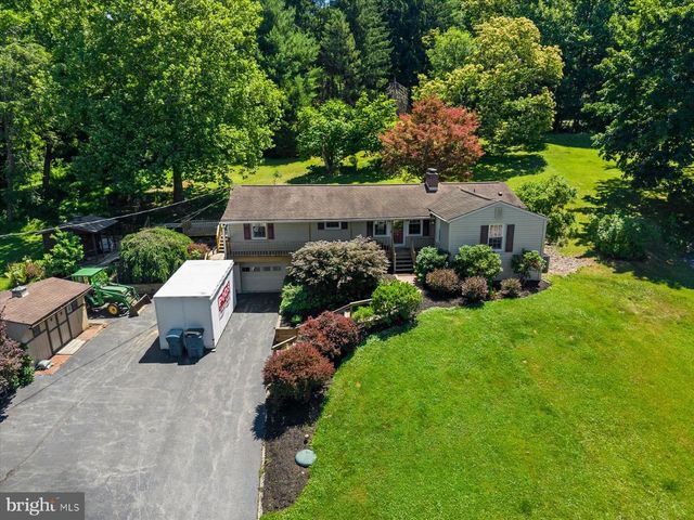 324 KREUTZ CREEK RD, York, PA 17406