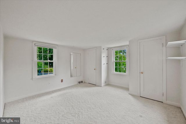 324 KREUTZ CREEK RD, York, PA 17406