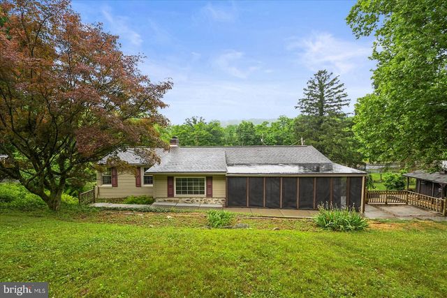 324 KREUTZ CREEK RD, York, PA 17406