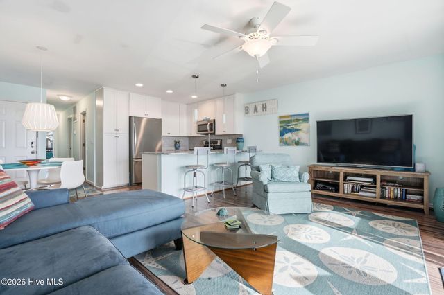 514 Carolina Beach Avenue N Unit 1a, Carolina Beach, NC 28428