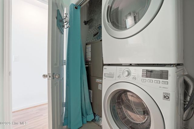 514 Carolina Beach Avenue N Unit 1a, Carolina Beach, NC 28428