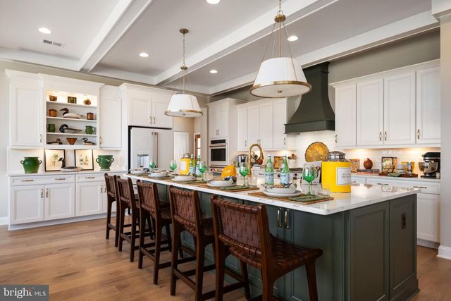 36660 HESKETT LN, Hillsboro, VA 20132