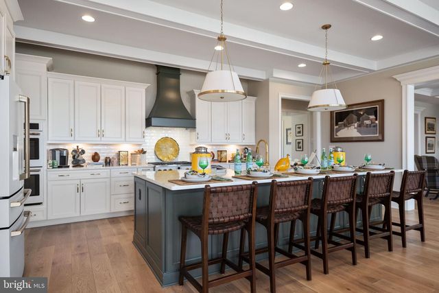 36660 HESKETT LN, Hillsboro, VA 20132