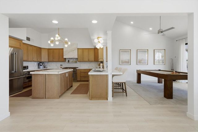 56300 Pebble Beach, La Quinta, CA 92253