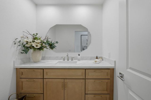 56300 Pebble Beach, La Quinta, CA 92253