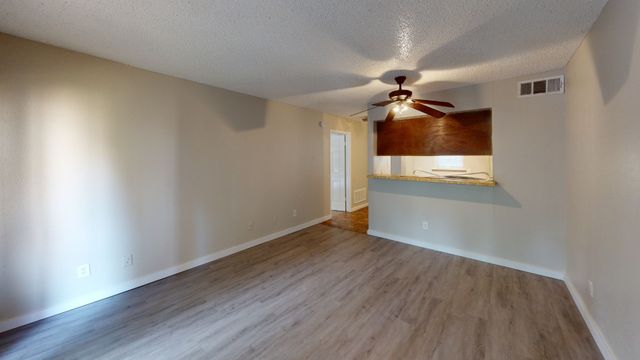 8110 Skillman Street 1016, Dallas, TX 75231
