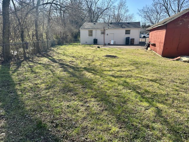 35 Whitsett Rd, Nashville, TN 37210
