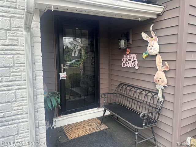 3034 W Oregon Road, Lapeer, MI 48446