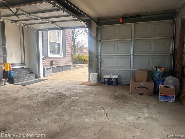 3034 W Oregon Road, Lapeer, MI 48446