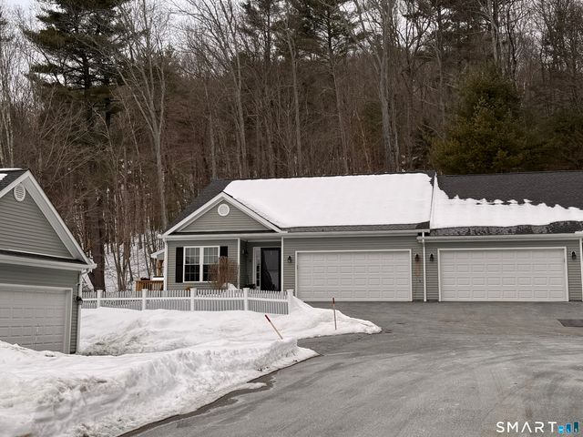 37 Stevens Boulevard 49, Thomaston, CT 06787