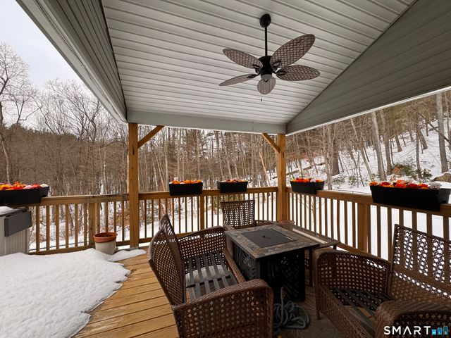 37 Stevens Boulevard 49, Thomaston, CT 06787