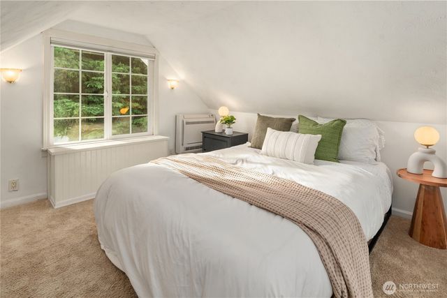31204 8th Avenue SW, Federal Way, WA 98023