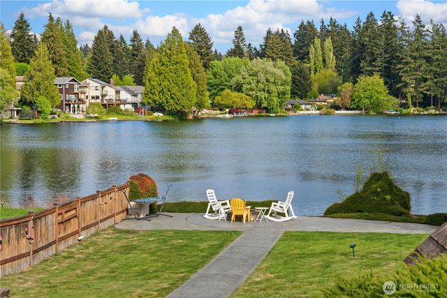 31204 8th Avenue SW, Federal Way, WA 98023