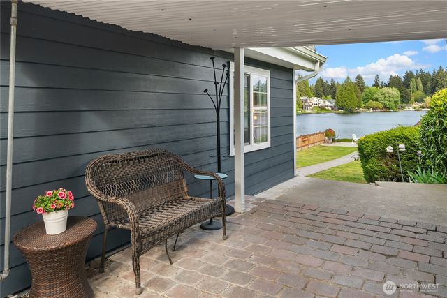 31204 8th Avenue SW, Federal Way, WA 98023