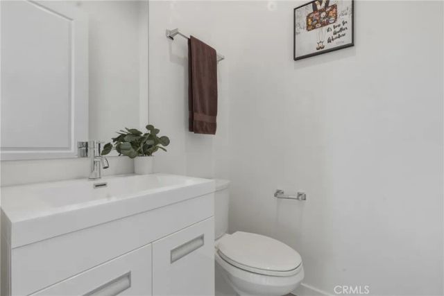 1301 Tamarind Avenue, Hollywood, CA 90028