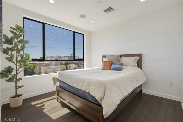 1301 Tamarind Avenue, Hollywood, CA 90028