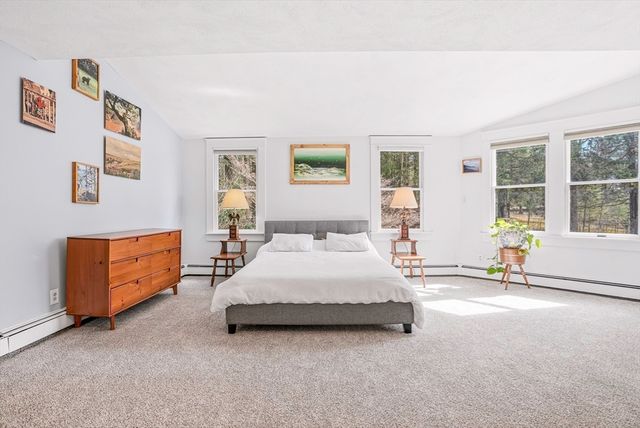 404 Wattaquadock Hill Rd, Bolton, MA 01740