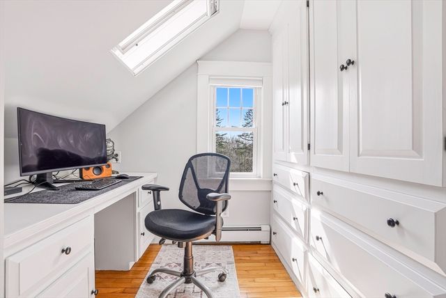 404 Wattaquadock Hill Rd, Bolton, MA 01740