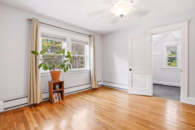 404 Wattaquadock Hill Rd, Bolton, MA 01740