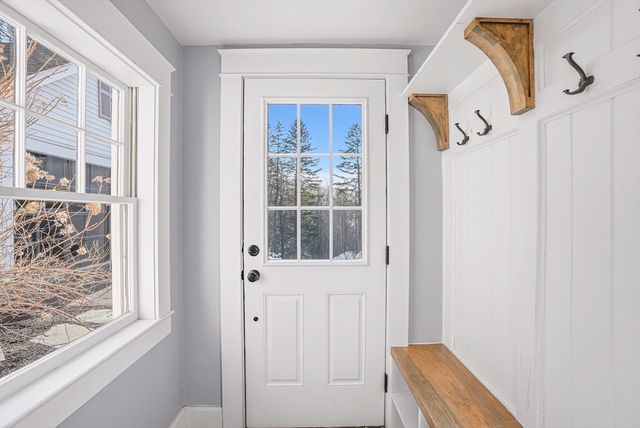 404 Wattaquadock Hill Rd, Bolton, MA 01740